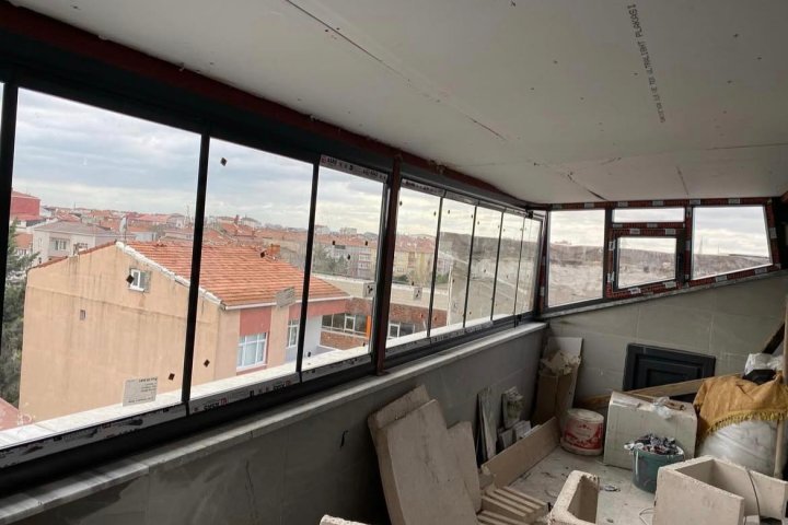 Cam Balkon Uygulaması